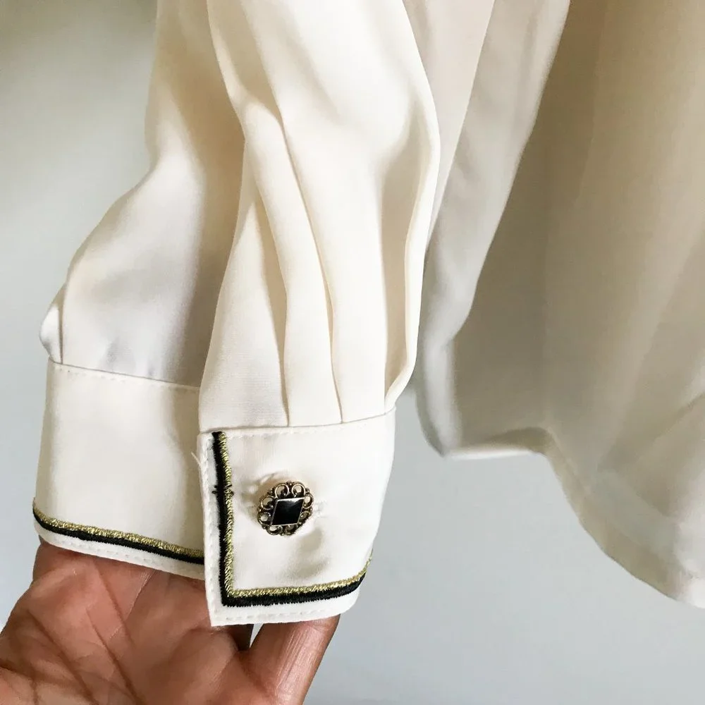 Koret Vintage Cream Victorian Embellished Blouse - Picture 5 of 9
